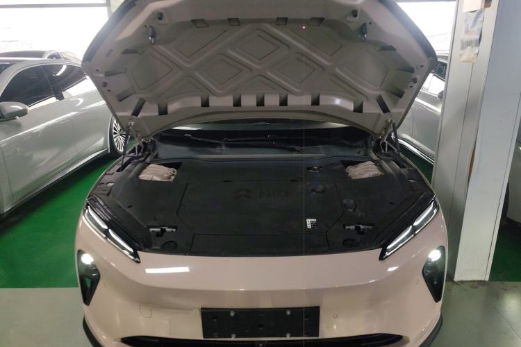 Used Nio ET5 2022 75 kWh Engine Bay
