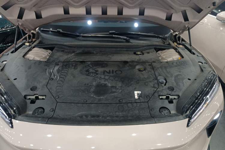 Used Nio ET5 2022 75 kWh Engine Bay