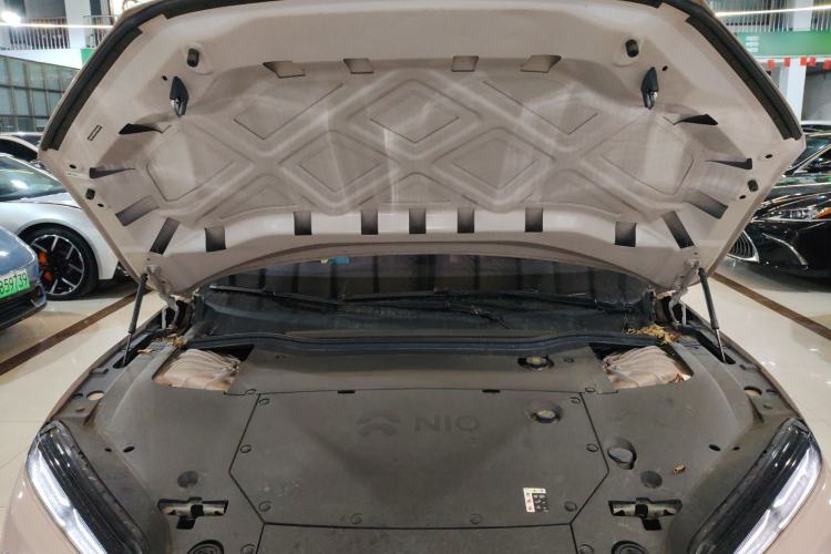 Used Nio ET5 2022 75 kWh Engine Bay