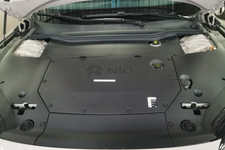 Used Nio ET5 2022 75 kWh Engine Bay