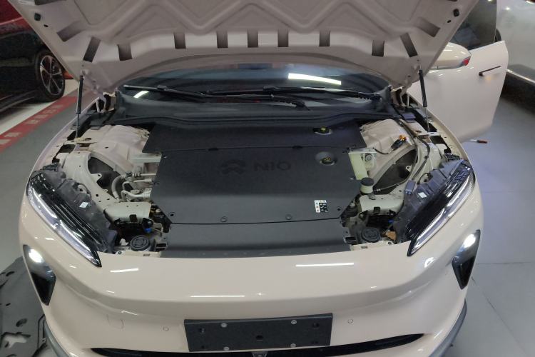 Used Nio ET5 2022 75 kWh Engine Bay