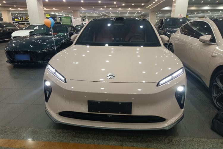 Used Nio ET5 2022 75 kWh Exterior 1