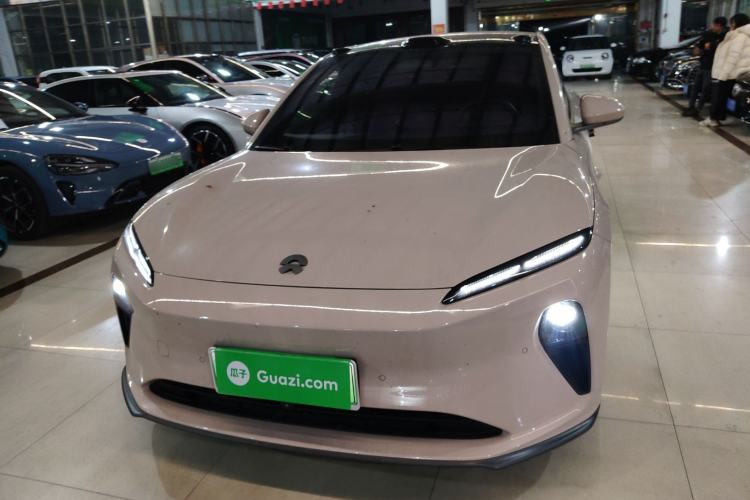 Used Nio ET5 2022 75 kWh Exterior 1