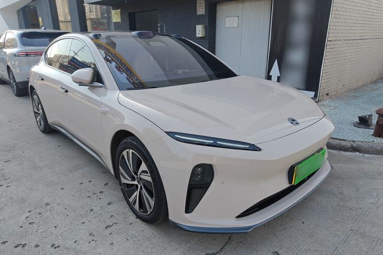 Used Nio ET5 2022 75 kWh Exterior 1