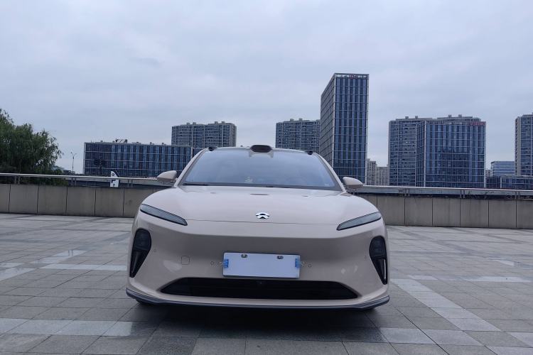 Used Nio ET5 2022 75 kWh Exterior 1