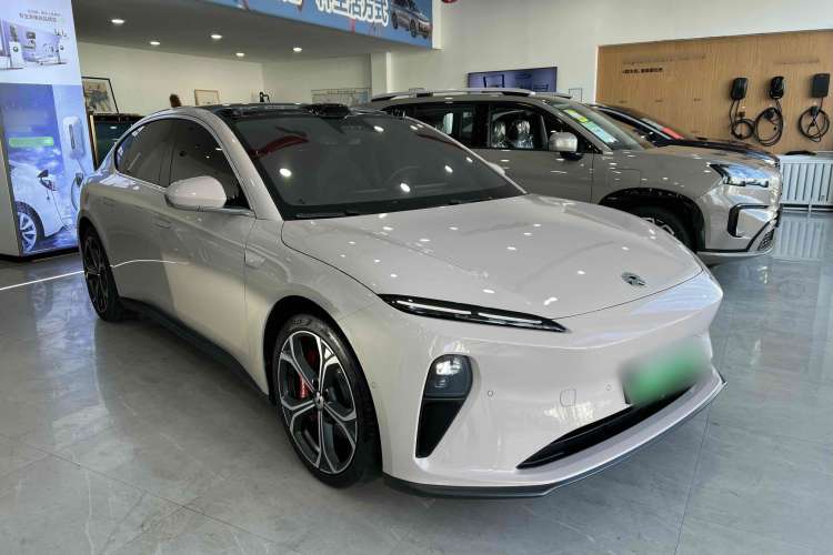 Used Nio ET5 2022 75 kWh Exterior 4