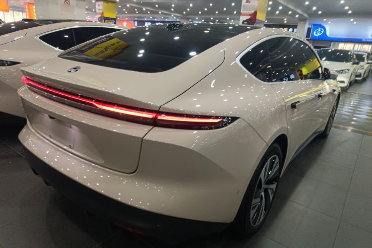 Used Nio ET5 2022 75 kWh Exterior 5