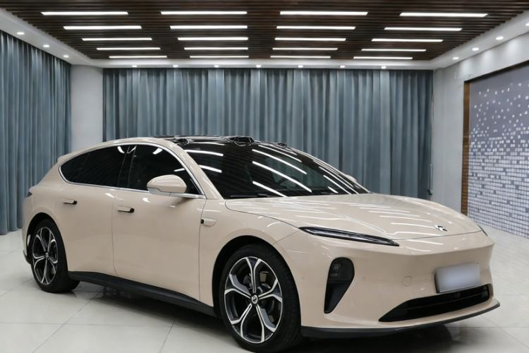 Used Nio ET5 2022 75 kWh Exterior 7
