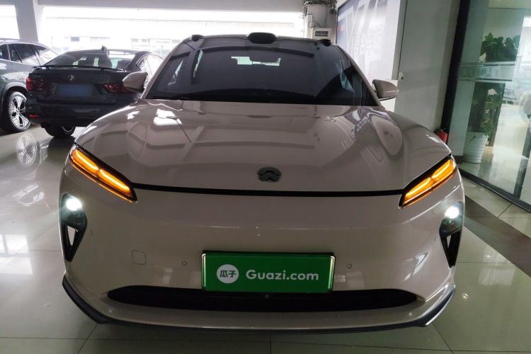 Used Nio ET5 2022 75 kWh Front