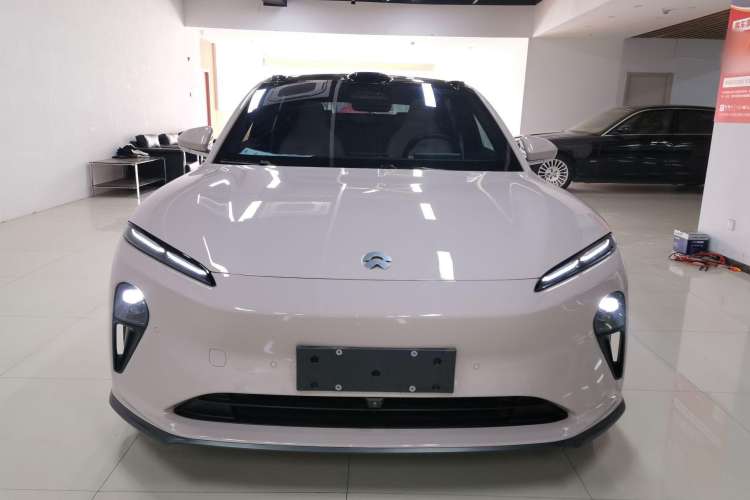 Used Nio ET5 2022 75 kWh Front