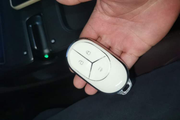 Used Nio ET5 2022 75 kWh Interior 1