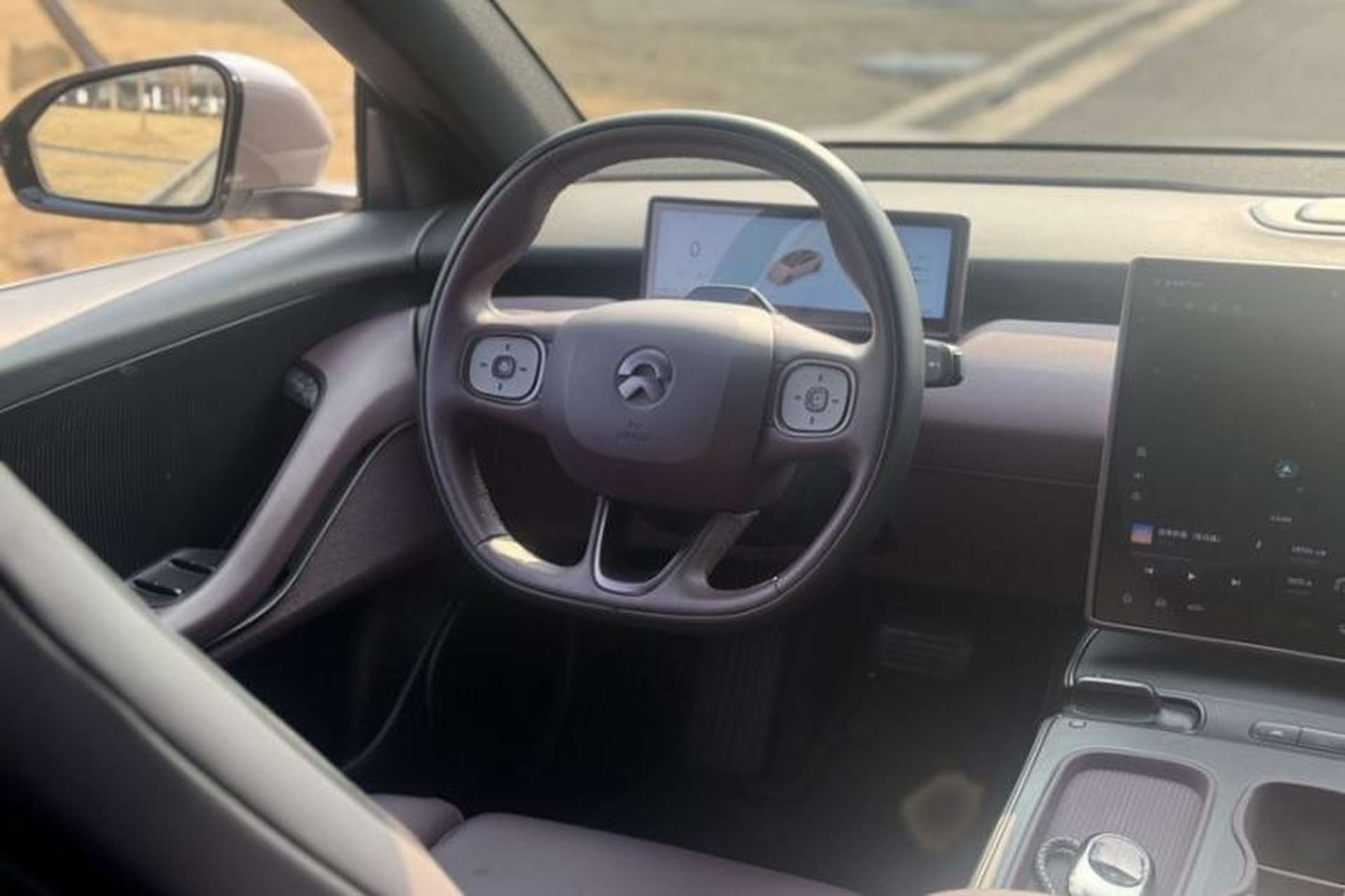 Used Nio ET5 2022 75 kWh Interior 3