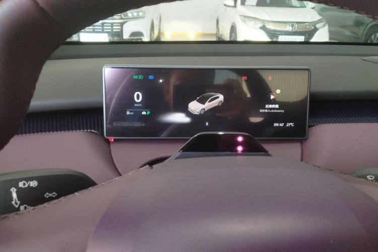 Used Nio ET5 2022 75 kWh Interior 3