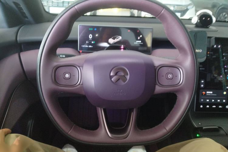 Used Nio ET5 2022 75 kWh Interior 4