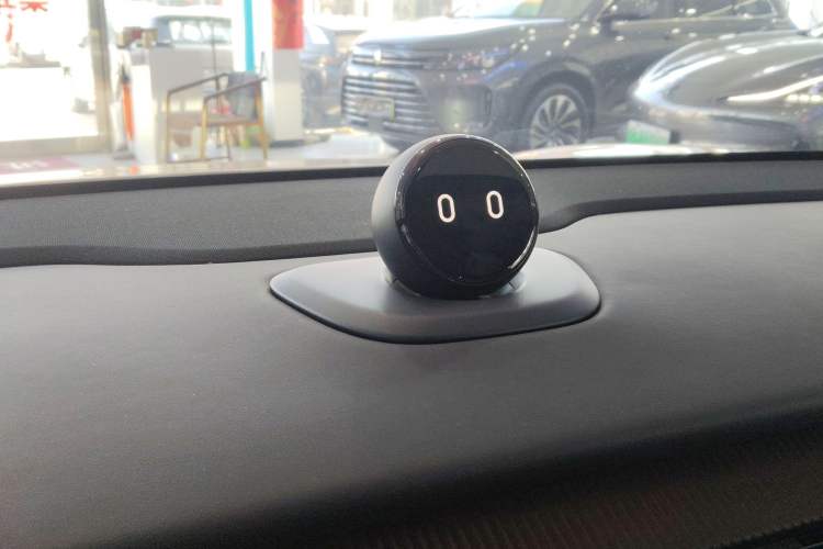 Used Nio ET5 2022 75 kWh Interior 5