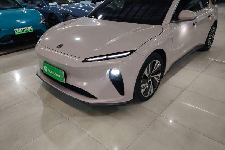Used Nio ET5 2022 75 kWh Left Front Headlight