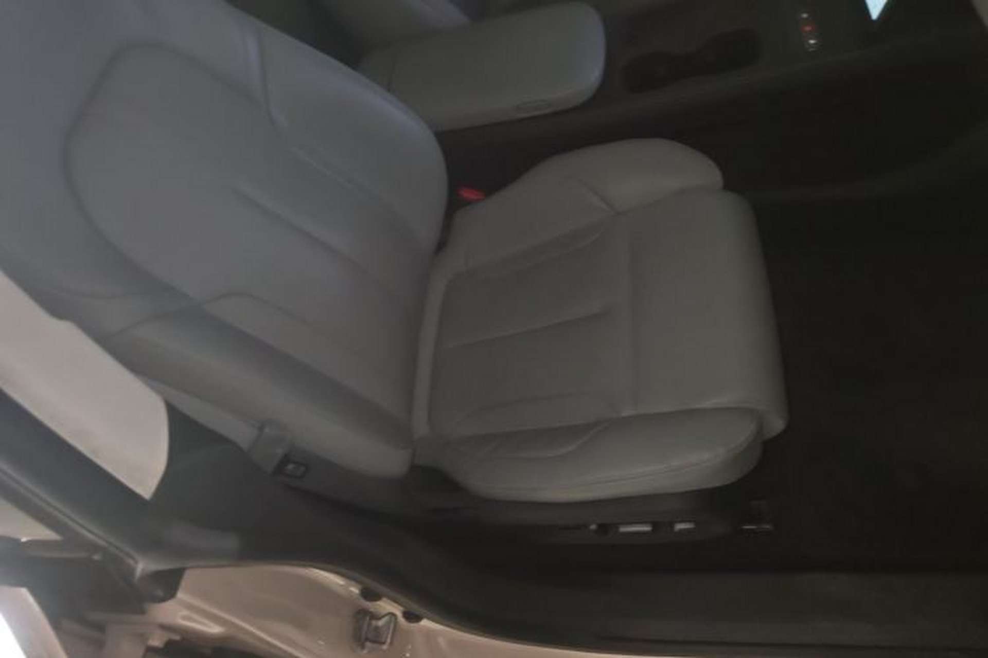 Used Nio ET5 2022 75 kWh Right Front Seat