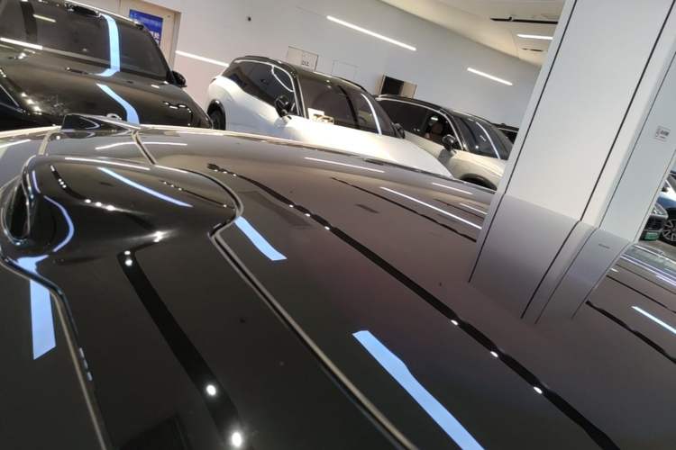 Used Nio ET5 2022 75 kWh Roof