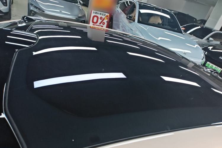 Used Nio ET5 2022 75 kWh Roof