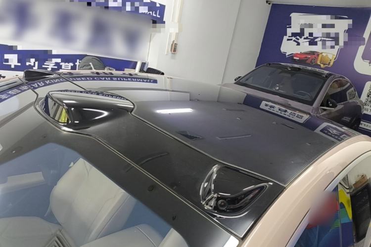 Used Nio ET5 2022 75 kWh Roof
