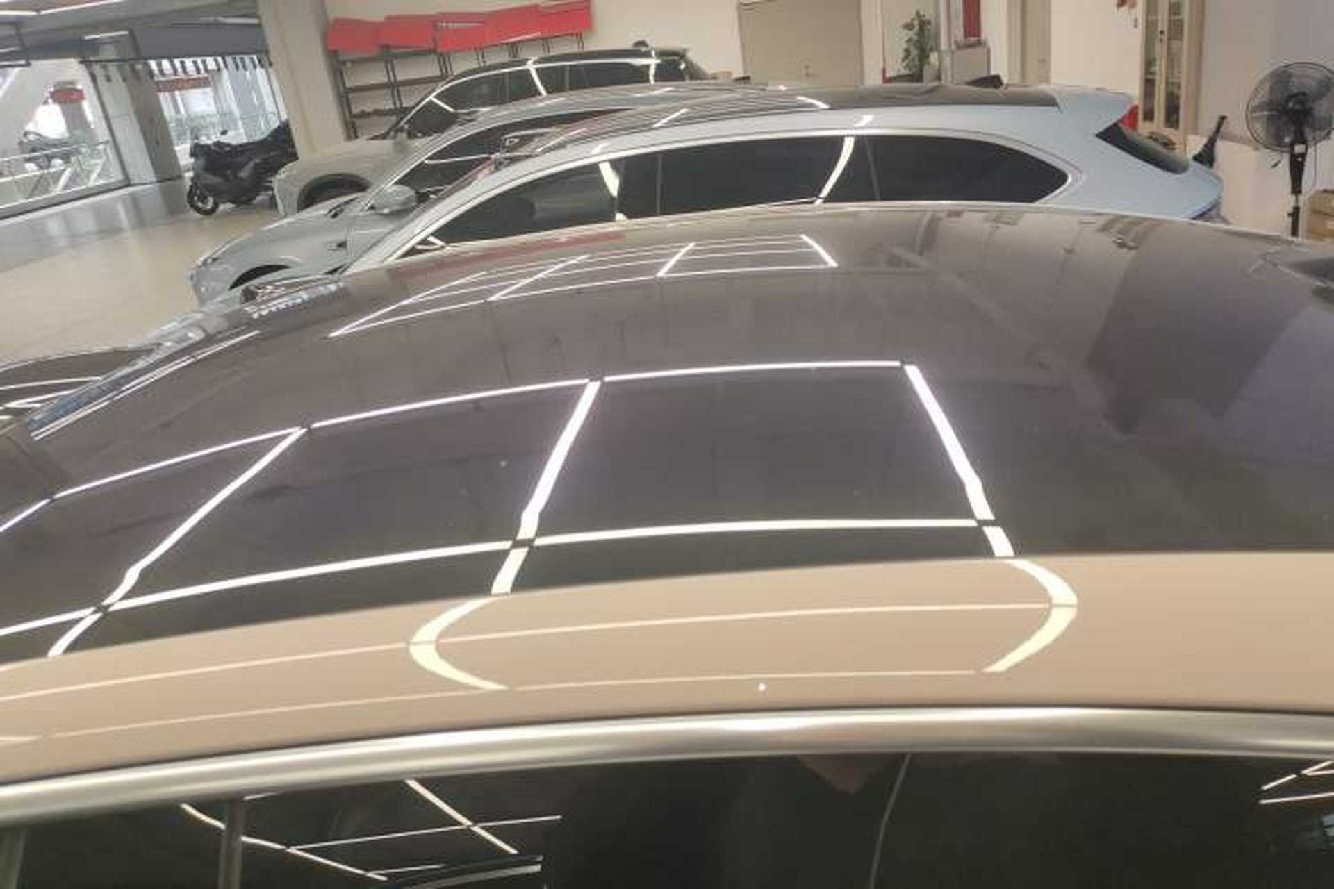 Used Nio ET5 2022 75 kWh Roof