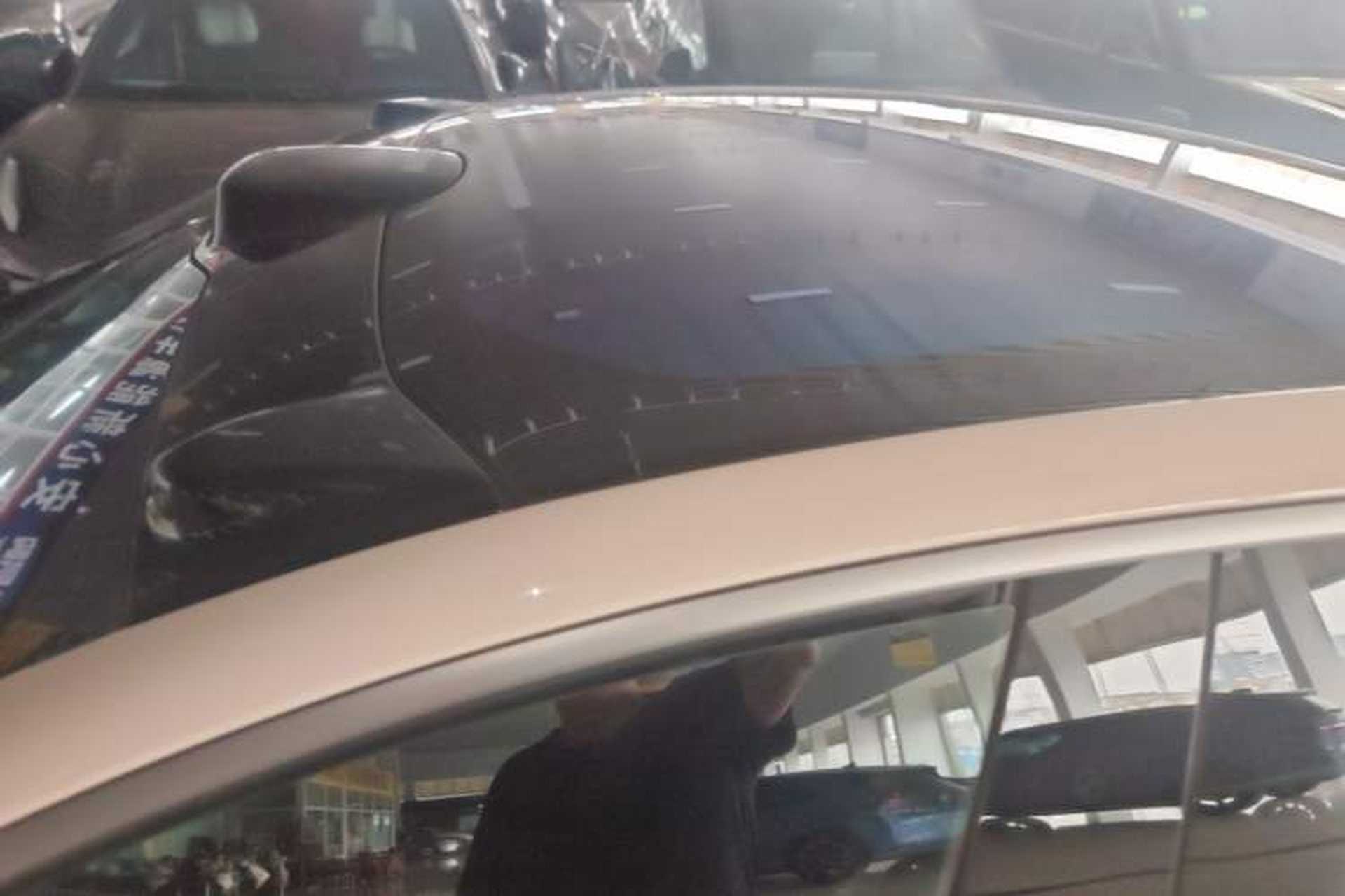Used Nio ET5 2022 75 kWh Roof