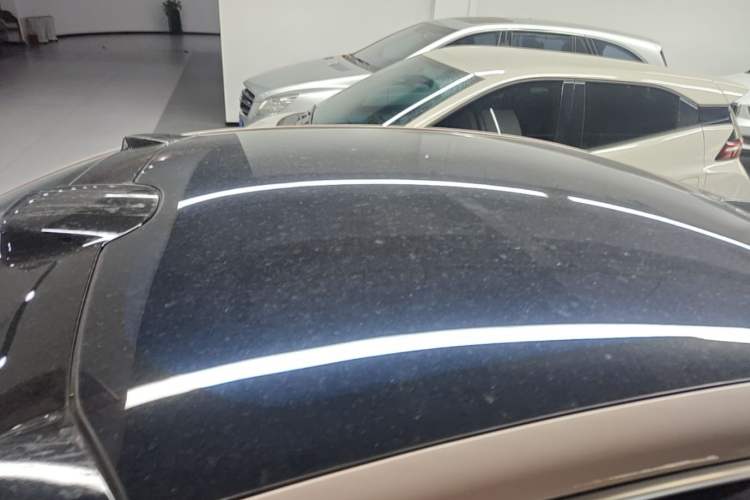 Used Nio ET5 2022 75 kWh Roof