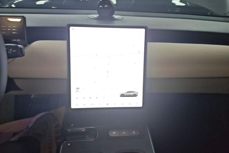 Used Nio ET5 2022 75 kWh Audio And AC Panel