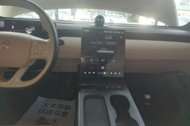 Used Nio ET5 2022 75 kWh Audio And AC Panel