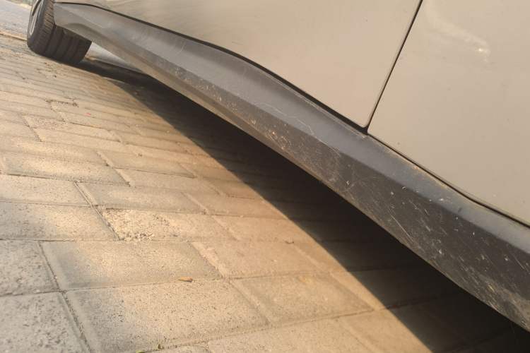 Used Nio ET5 2022 75 kWh Chassis Front Right
