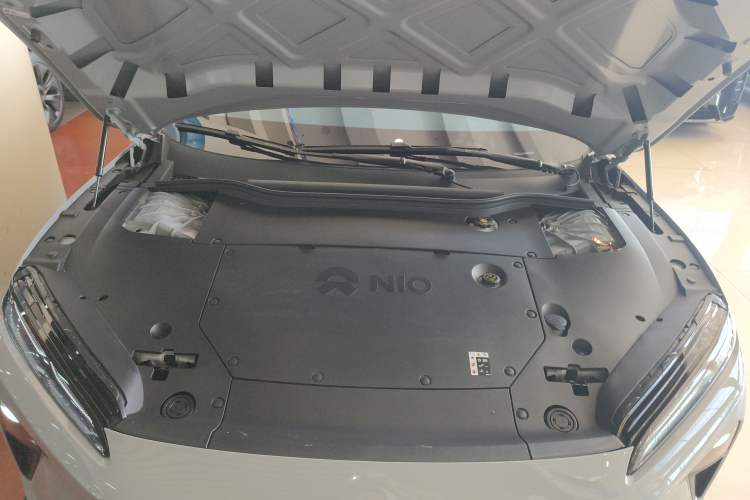 Used Nio ET5 2022 75 kWh Engine Bay