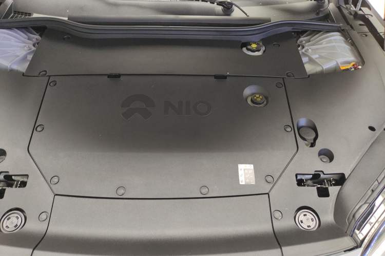Used Nio ET5 2022 75 kWh Engine Bay