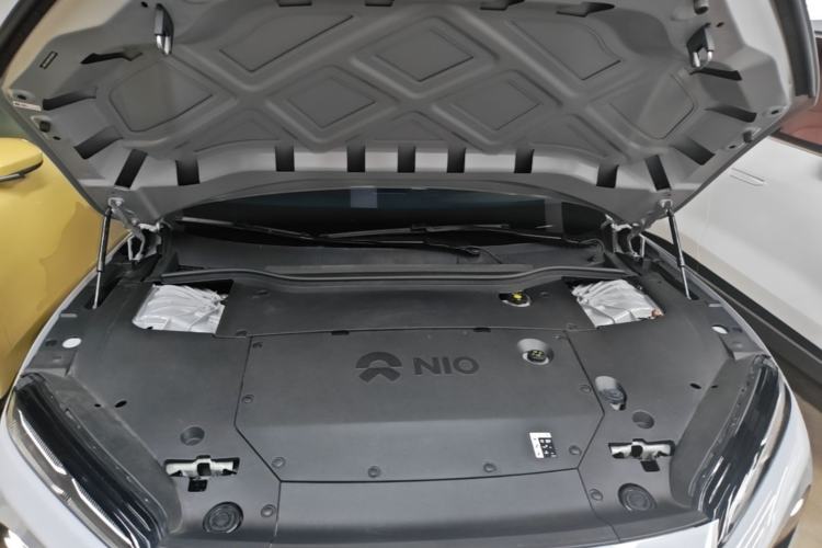 Used Nio ET5 2022 75 kWh Engine Bay