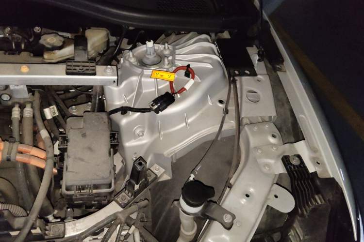 Used Nio ET5 2022 100 kWh Engine Bay Left