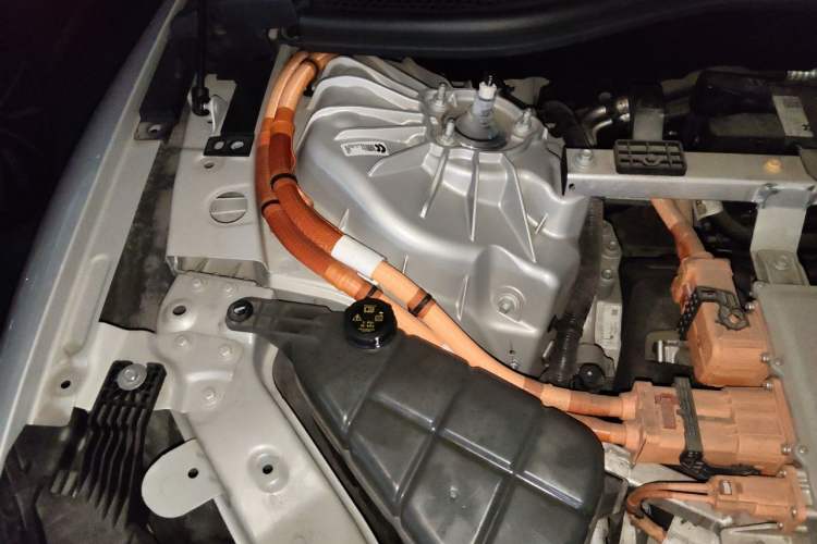 Used Nio ET5 2022 100 kWh Engine Bay Right