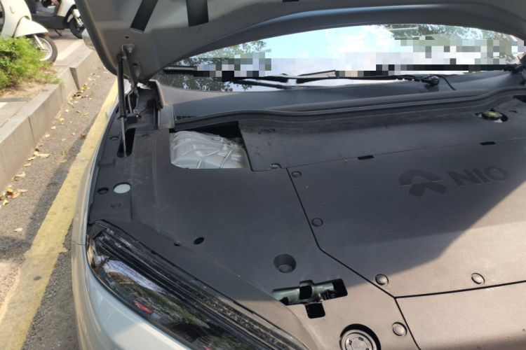 Used Nio ET5 2022 75 kWh Engine Bay Right