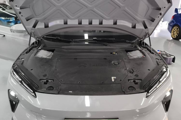 Used Nio ET5 2022 75 kWh Engine Bay