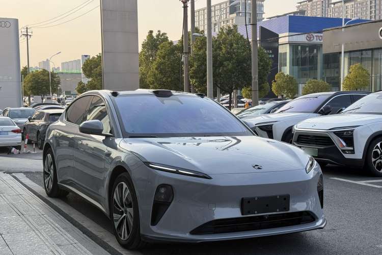 Used Nio ET5 2022 75 kWh Exterior 2