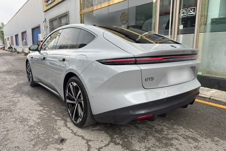 Used Nio ET5 2022 75 kWh Exterior 3