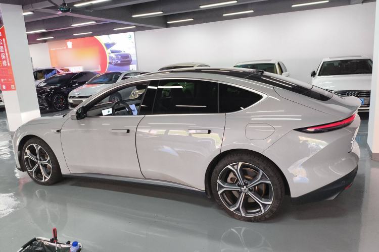 Used Nio ET5 2022 75 kWh Exterior 3