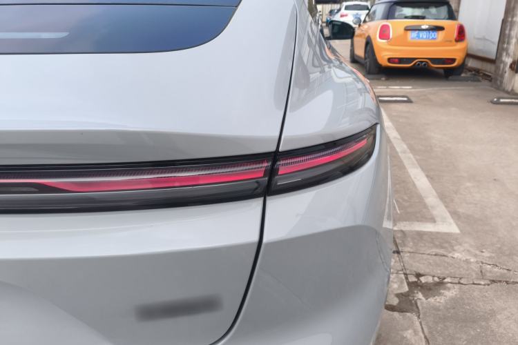 Used Nio ET5 2022 75 kWh Exterior 3