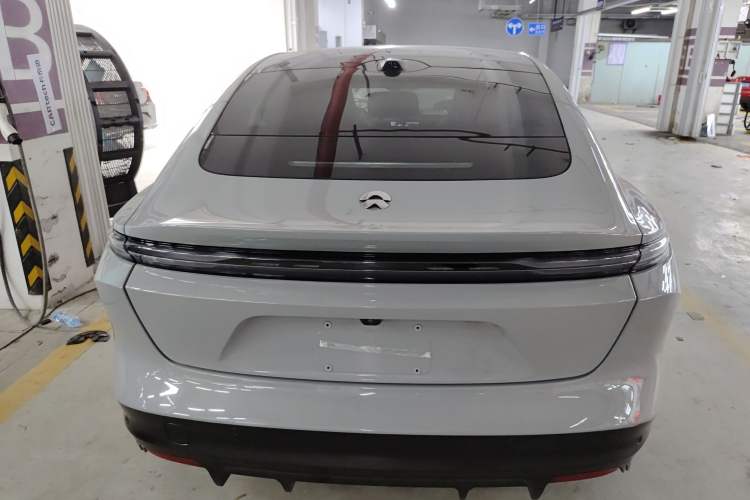 Used Nio ET5 2022 75 kWh Exterior 4