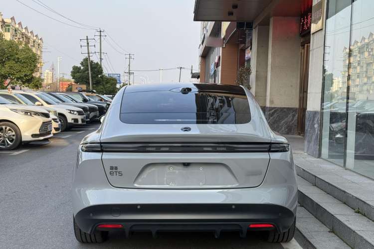 Used Nio ET5 2022 75 kWh Exterior 5