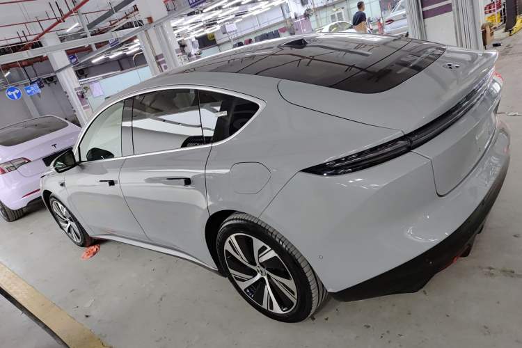 Used Nio ET5 2022 75 kWh Exterior 5