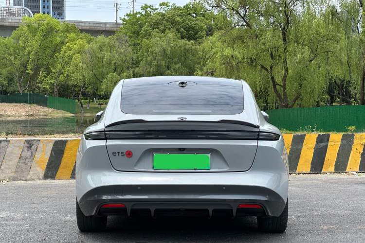 Used Nio ET5 2022 100 kWh Exterior 7