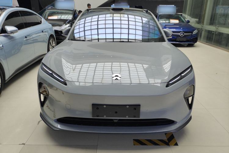 Used Nio ET5 2022 75 kWh Front