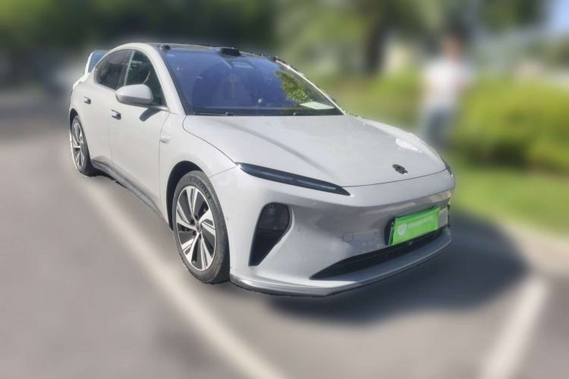 Used Nio ET5 2022 75 kWh Front Right 45 Deg