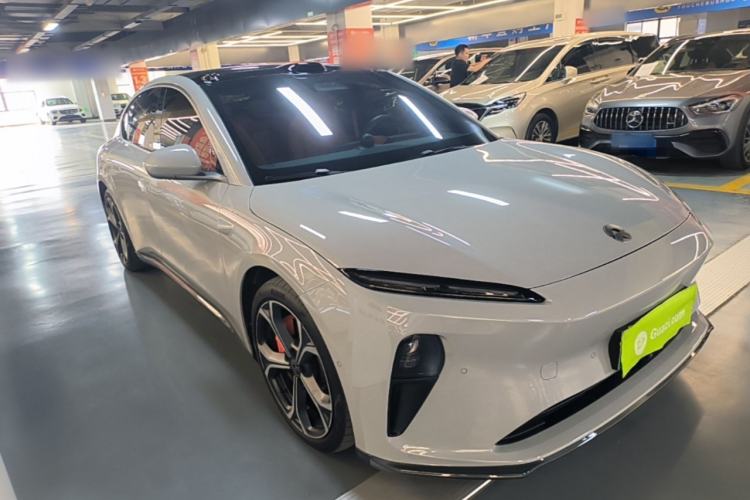 Used Nio ET5 2022 100 kWh Front Right 45 Deg