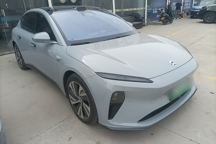 Used Nio ET5 2022 75 kWh Front Right 45 Deg