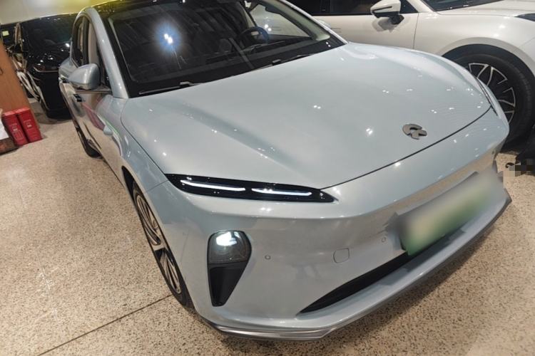 Used Nio ET5 2022 75 kWh Front Right 45 Deg
